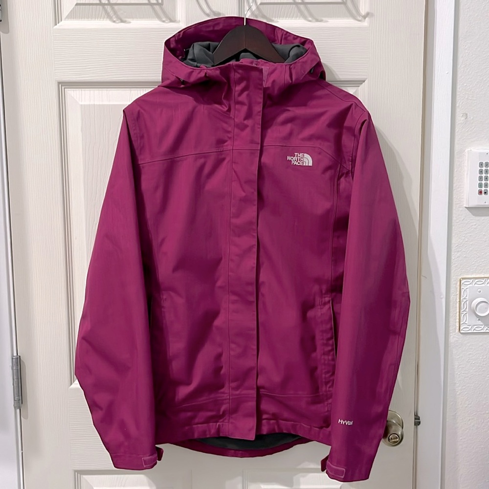 Women’s fuschia North Face jacket